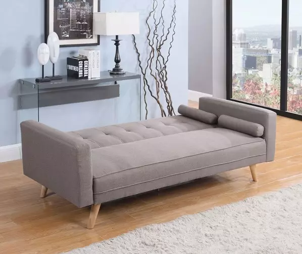 Sofa amben saben dina kanggo nggunakake saben dina (79 foto): Cara milih model kanggo turu saben dinane? Katon sofas paling apik kanthi kasur 9048_59