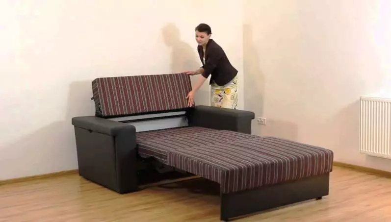Paras sohva muutosmekanismi päivittäiseen käyttöön: Kuinka valita sohva nukkumaan? Luotettavin ja kätevä mekanismi joka päivä. Tarkista arvostelut 9059_24