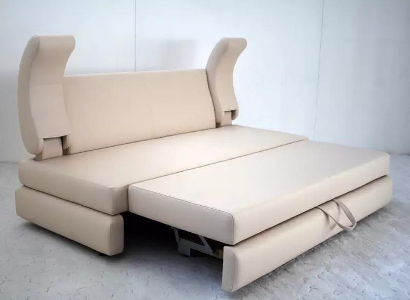 Sofa ngủ (87 ảnh): Chọn rộng 160 cm trong phòng, kích thước 160x200, 200x200 và 180x200, giường sofa với lưng cao và ghế sofa-ghế sofa 9066_40
