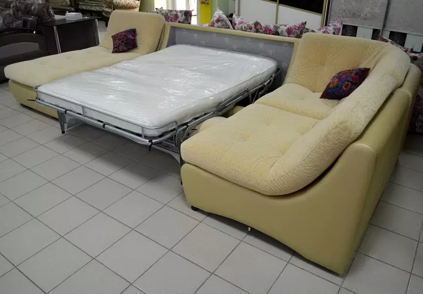 Дивани з механізмом «седафлекс»: вибираємо диван-ліжко з механізмом «американська розкладачка», кутові і вузькі моделі 9069_18