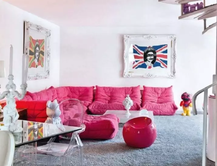 Ružičaste sofe: Primjeri u unutrašnjosti, prljavoj i prašini-ružičastoj boji, mekoj i sivoj ružičastoj, blijedi ružičastim i drugim nijansama 9119_42