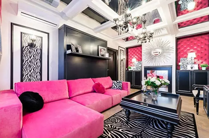 Ružičaste sofe: Primjeri u unutrašnjosti, prljavoj i prašini-ružičastoj boji, mekoj i sivoj ružičastoj, blijedi ružičastim i drugim nijansama 9119_43