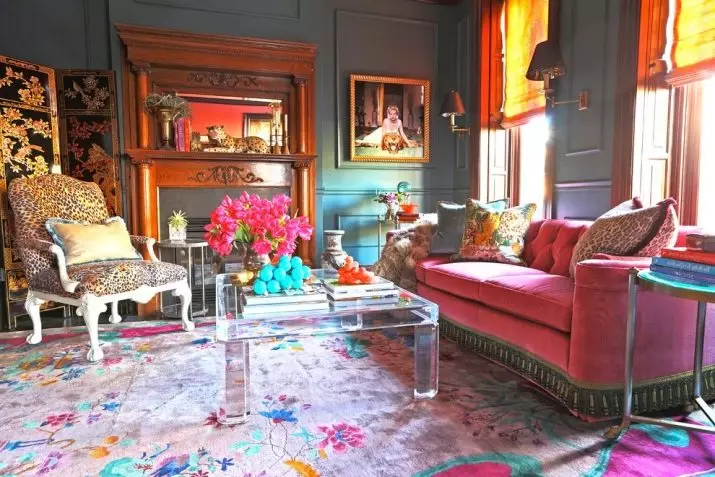 Ružičaste sofe: Primjeri u unutrašnjosti, prljavoj i prašini-ružičastoj boji, mekoj i sivoj ružičastoj, blijedi ružičastim i drugim nijansama 9119_44