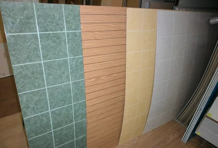 פאנלים במסדרון על הקירות (55 תמונות): רעיונות מעניינים של קישוט קיר בלוחות המסדרון מ PVC, MDF וחומרים אחרים. אפשרויות עיצוב פנים 9124_12