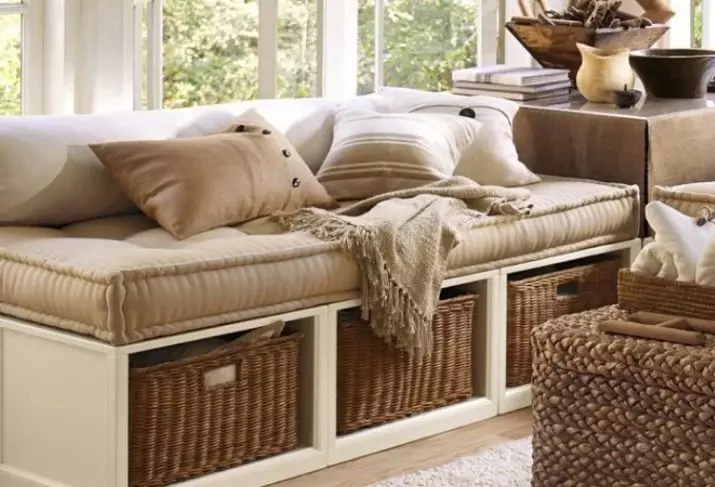 Sofa sofa (59 foto): lipatan dengan backrest dan kotak untuk linen, sofa tunggal kecil dan model lain 9145_53