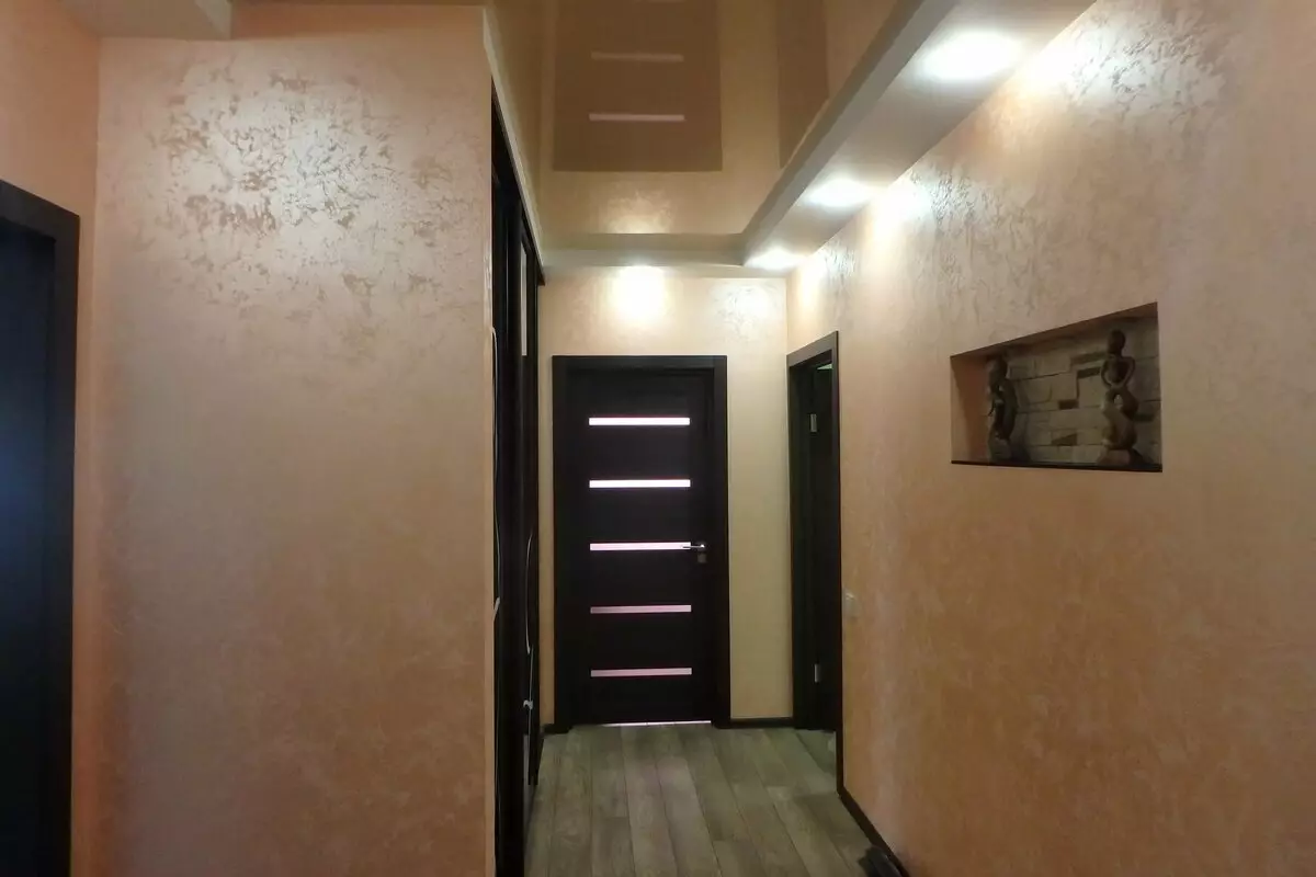 Malereiwände im Korridor (51 Fotos): Wie malen Sie die Wände auf dem Flur? Interior Design-Optionen in der Wohnung und im Haus 9152_14