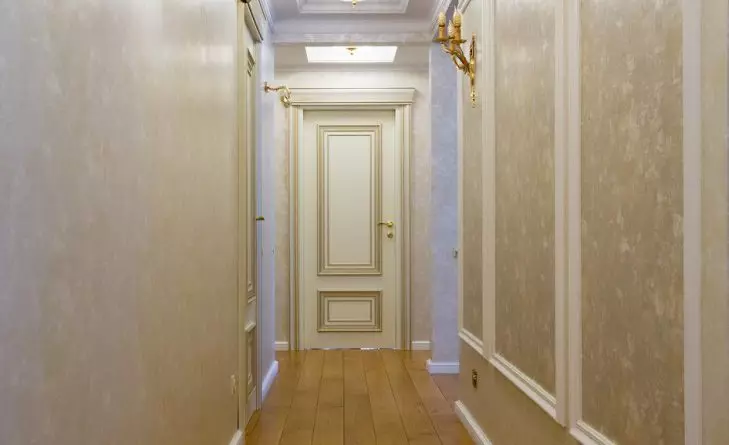 Malereiwände im Korridor (51 Fotos): Wie malen Sie die Wände auf dem Flur? Interior Design-Optionen in der Wohnung und im Haus 9152_23
