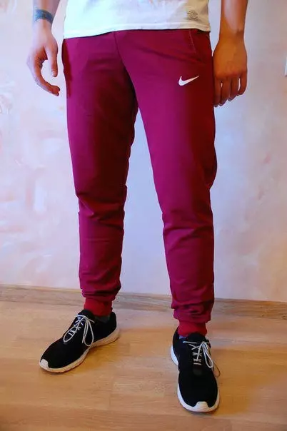 Pantalones deportivos de Nike (79 fotos): Pantalones para mujeres y hombres Nike Modelos 915_14