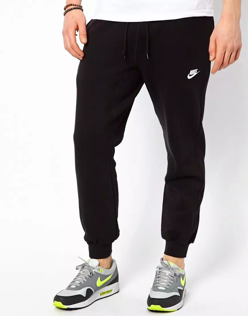 Nike Espò pantalon (79 foto): Fanm yo ak pantalon gason an Nike Modèl 915_22