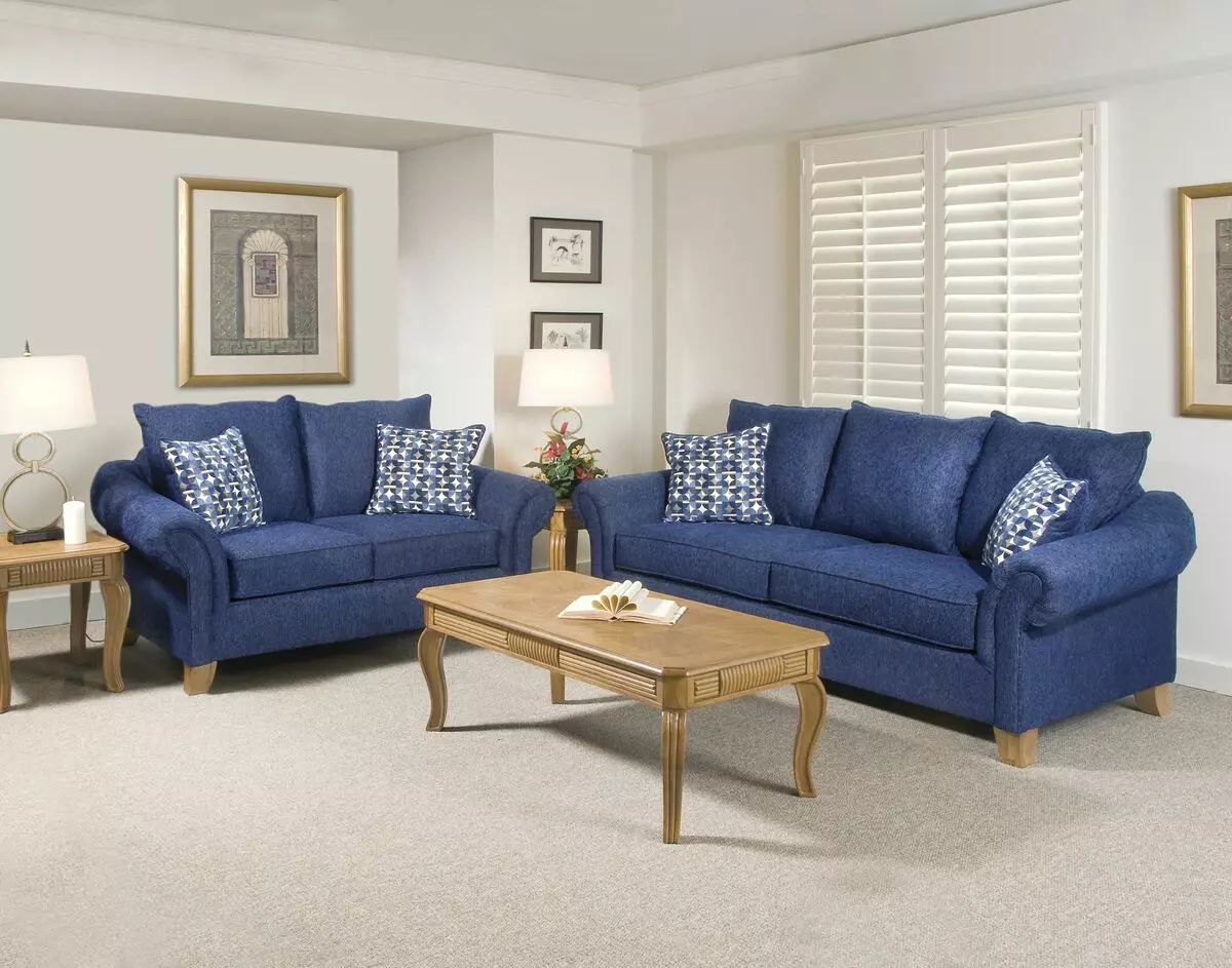 Blue sofas (73 foto): morgelar na kwụ ọtọ. Ọchịchịrị sofas na-acha anụnụ anụnụ na isi awọ na nhọrọ imewe ụlọ. Nhọrọ nke ohiri isi, ákwà mgbochi na akwụkwọ ahụ aja 9172_6