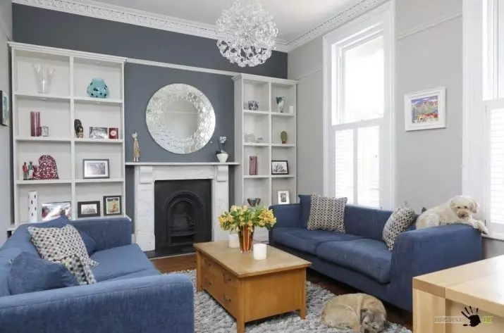 Сини мека мебел (73 снимки): ъглови и права. Тъмно сини дивани в сив интериор и други опции за дизайн на помещенията. Избор на възглавници, завеси и тапети 9172_70