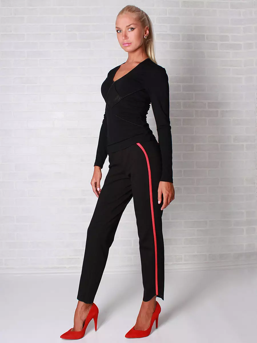 Modne hlače 2021: Ženske elegantne modele, modni trendi 917_196