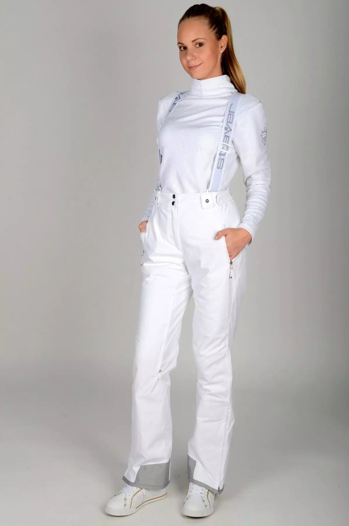 ファッションパンツ2021：女性のスタイリッシュなモデル、ファッションの動向 917_300