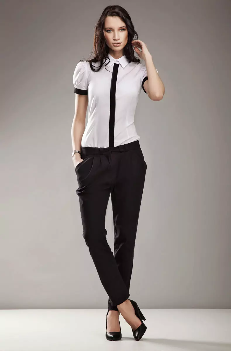 Pantallona të modës 2021: Modelet elegant të grave, tendencat e modës 917_360