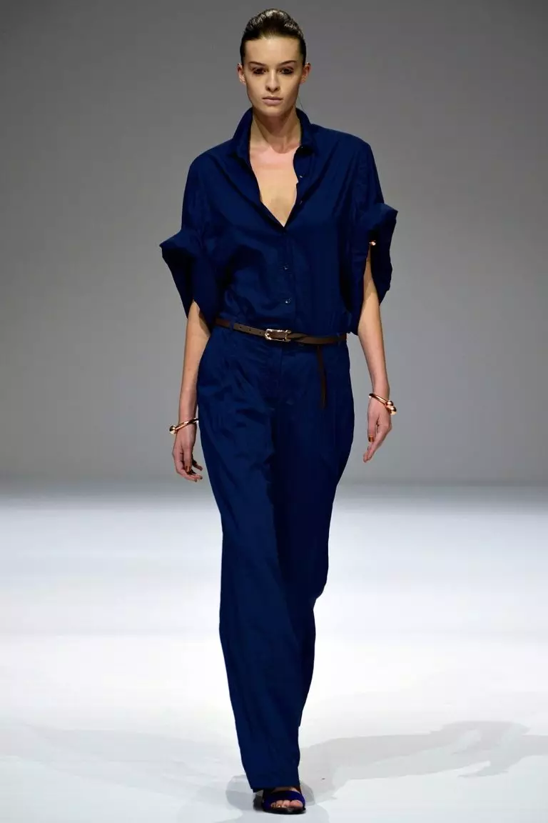 Pantalones de moda 2021: modelos elegantes de mujeres, tendencias de moda 917_399