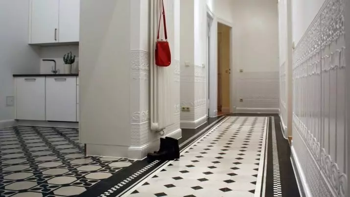 Pločica na podu u hodniku (99 fotografija): mogućnosti za dizajn podnih pločica u hodniku. Uzorci izrađeni od porculanskih kamena, pločica i drugih lijepih opcija 9181_97
