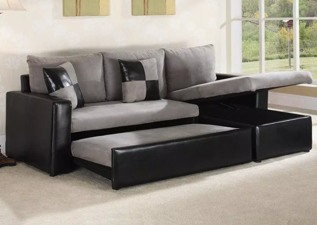 Apskaičiuota sofa (87 nuotraukos): aukšto lygio tiesioginiai modeliai 140 cm pločio, 120 cm ir 160 cm, knygos ir kiti transformacijos mechanizmai 9194_32