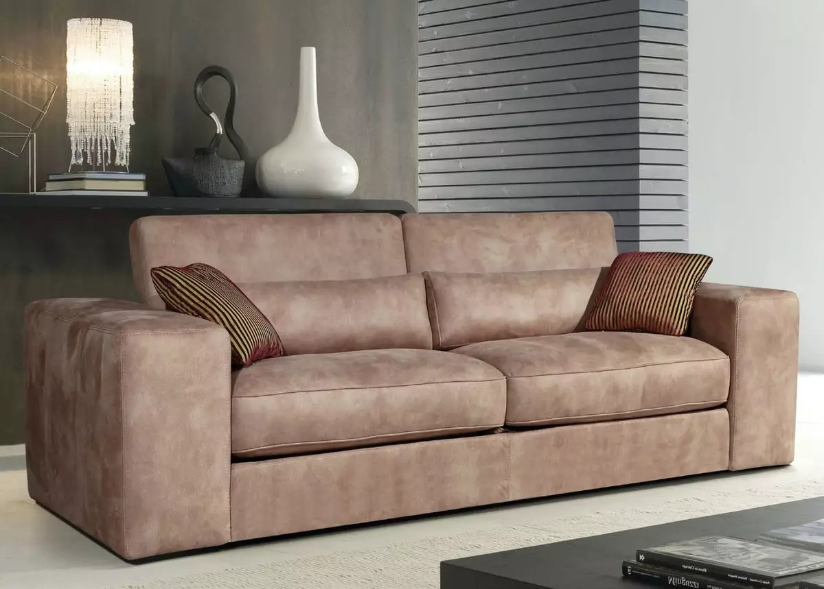Британика дивани: преглед на ъглови дивани и прави от Британика фабрики, плюсове и минуси 9198_8