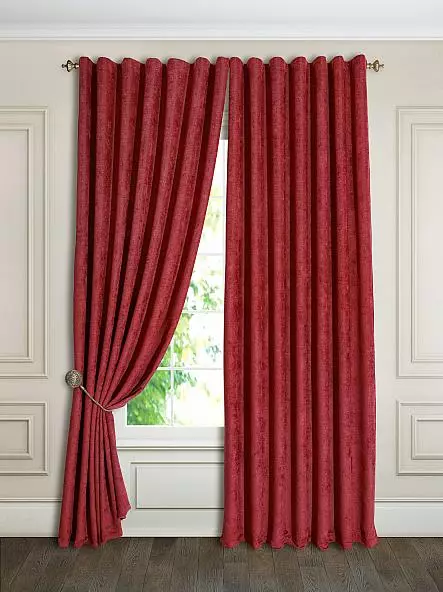 走廊中的窗帘（61张照片）：在窗户和走廊的门上设计短而长的窗帘。选择狭窄窗户的窗帘 9211_52