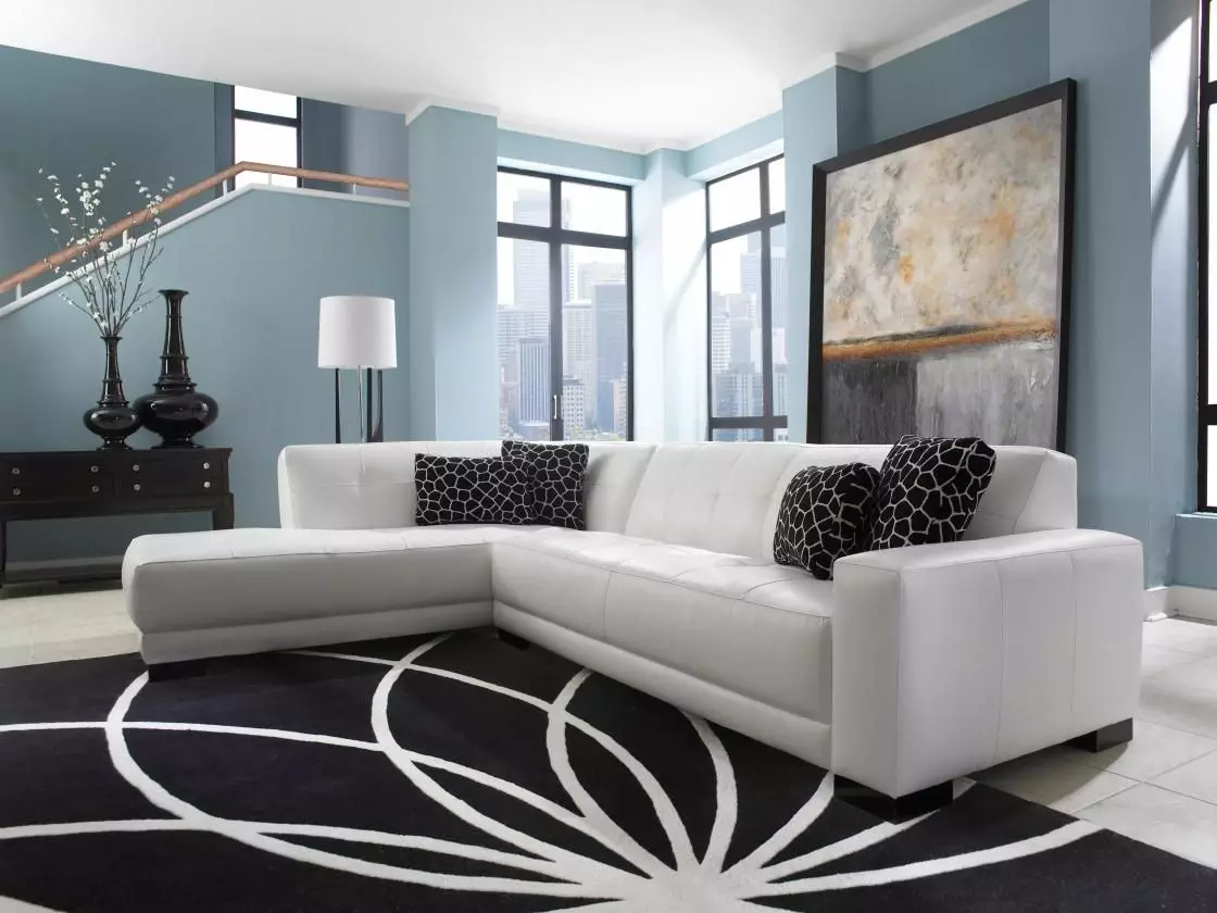 Ghế sofa trắng trong nội thất (52 ảnh): Angular andward, chọn một lượng lớn cho khách và đôi, cổ điển và các mô hình khác 9214_7
