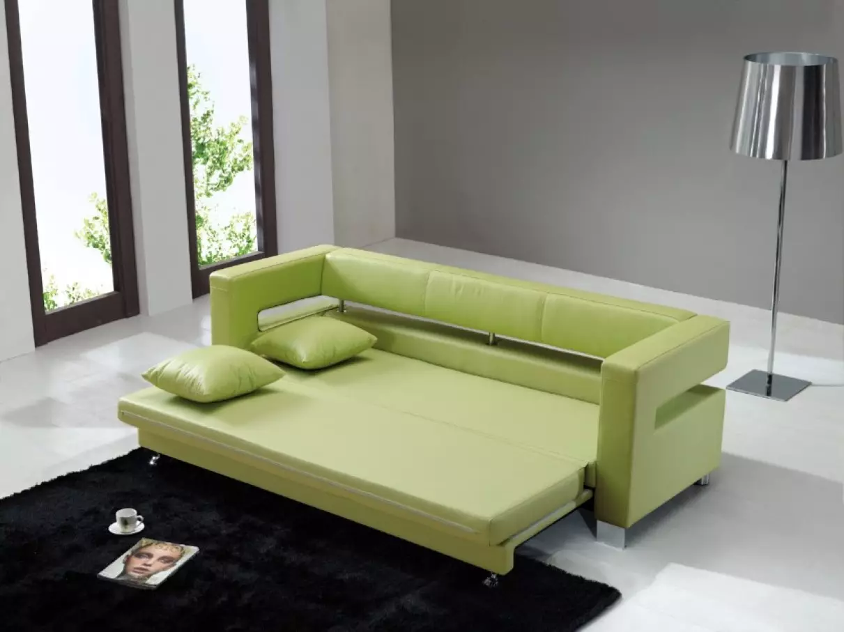 Ghế sofa sành điệu (76 ảnh): Màu sắc thời trang. Những vật liệu đang trong thời trang bây giờ? Xu hướng khác, ví dụ trong nội thất 9215_10