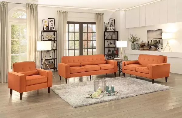Orange sofa: konbinezon koulè nan enteryè la. Kwen ak sofa dwat. Wallpaper anba yon sofa zoranj 9223_23