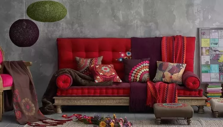 Orientalske sofaer (28 bilder): Vinkel og lave modeller, Egenskaper, Varianter og fargeløsninger, Valgstips 9251_9