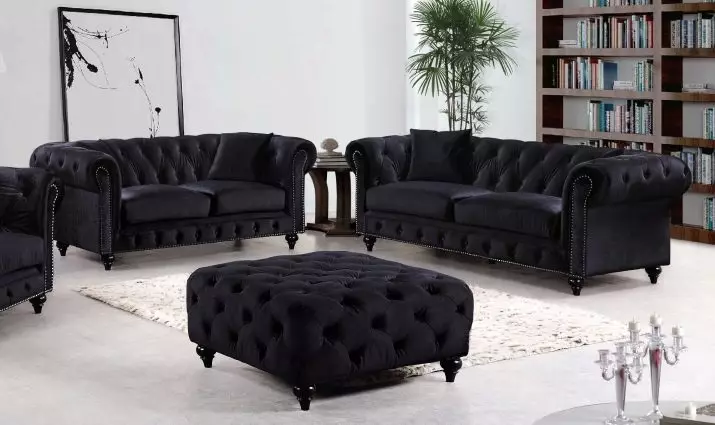 Velvet sofas (22 mga larawan): berde, asul at mga modelo ng iba pang mga kulay mula sa pelus, sulok, natitiklop at iba pang mga supa na may upholstery ng velvet sa loob 9252_4