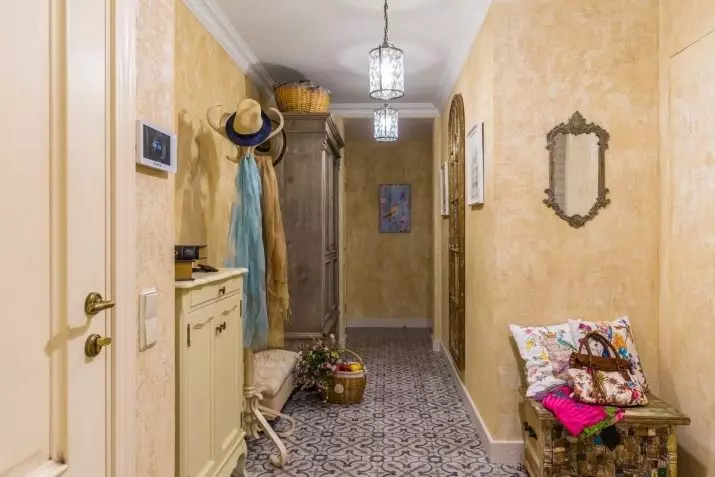 Hall i stil med Provence (74 foton): Inredningen av korridoren i vita och andra färger, designen av garderober och andra möbler i Provence-stilen 9279_2