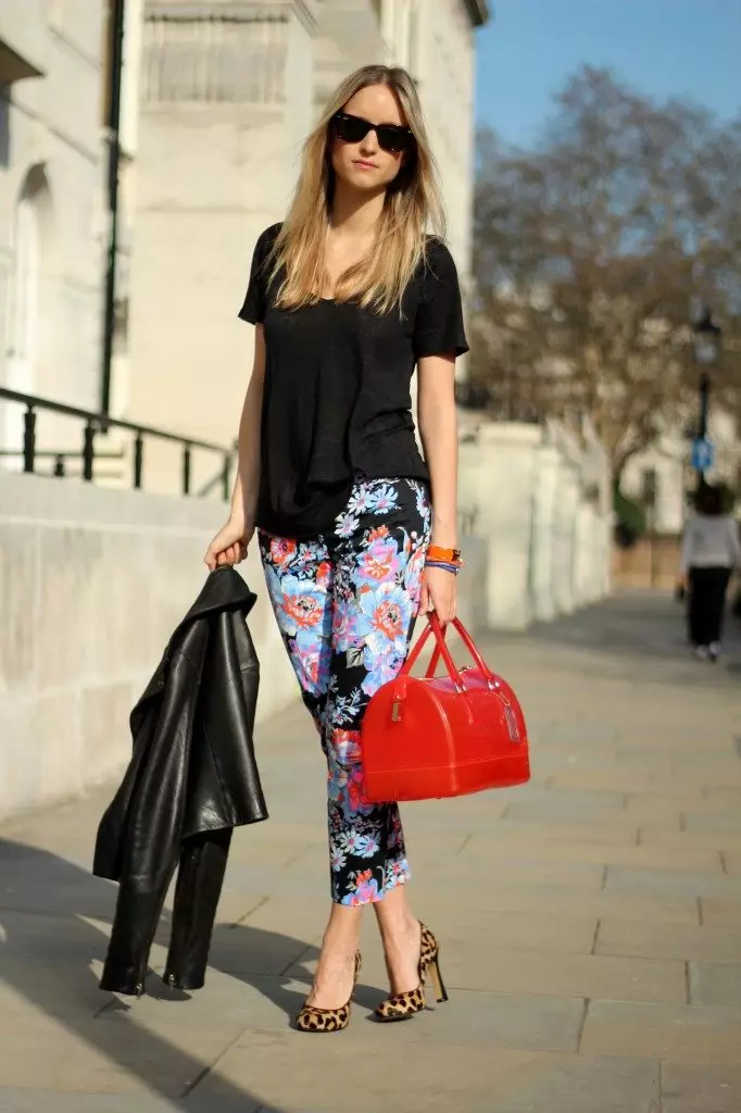 Renkli Pantolon (47 Fotoğraf): Giyen, Moda Trendleri 2021 928_30