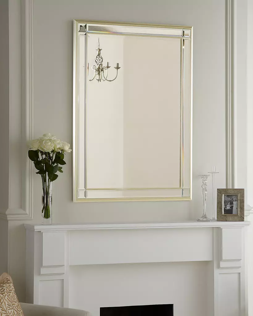 Un espejo con un estante en el pasillo: espejos de pared y piso. ¿Cómo elegir un montaje o cualquier otro espejo con un estante? 9300_24