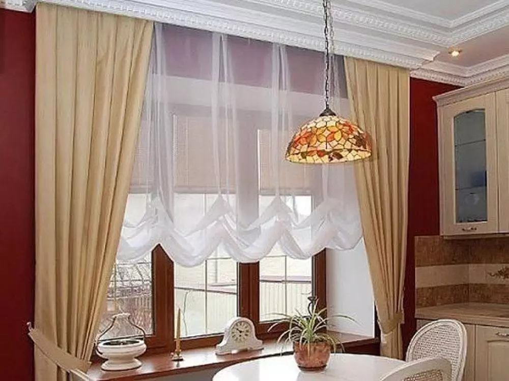 厨房里的法国窗帘（71张照片）：“边场”窗帘内部，设计，品种和材料的想法，选择的提示 9348_66