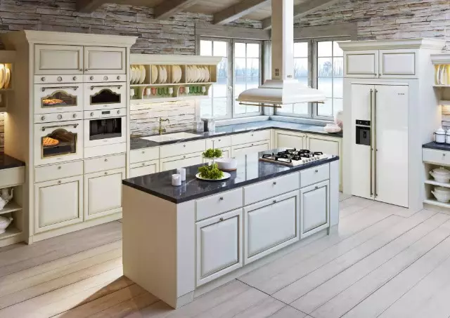 Entegre donanımlı mutfaklar (52 fotoğraf): Dahili fırın ve diğer ev aletleri ile mutfak kafası tasarım ve boyutları 9369_50
