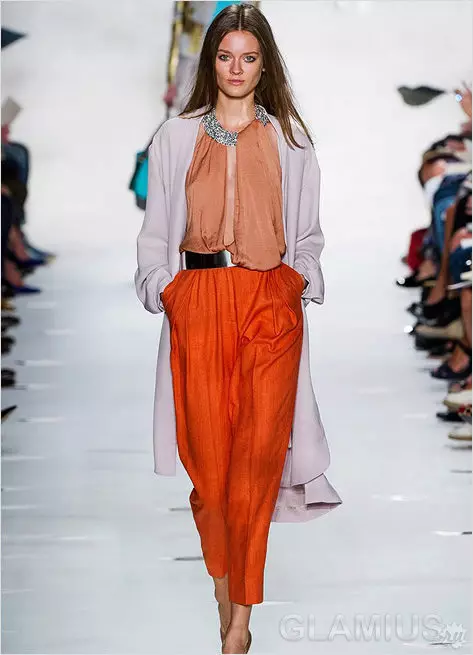 Pantaloni arancioni (58 foto): cosa indossare 937_38