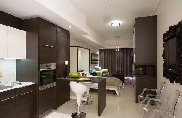 Desain Dapur di Apartemen Satu Kamar Tidur (58 Foto): Pilihan untuk merancang dapur terpisah di Odnushka, interior dapur sederhana di apartemen 1 kamar 9416_3