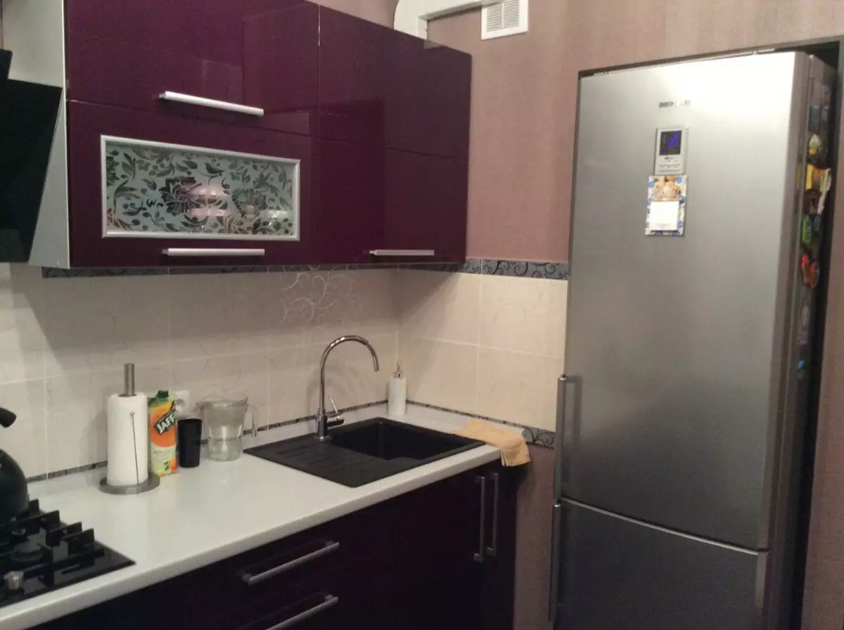 расположение холодильника на кухне в хрущевке