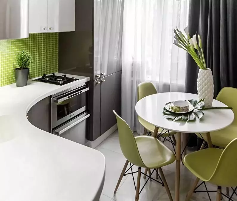 Little Cuisine (124 fotografií): Interiérový dizajn s malou izbou, kuchynský nábytok Malé námestie, kuchyňa dekorácie v byte, krásny dizajnér dokončenie možnosti 9450_108