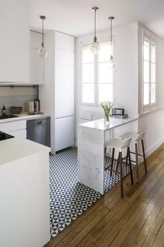5 квадратни кујнски дизајн. M (100 фотографии): поправка во кујната 5 квадратни метри, кујна сет и друг мебел, идеи планирање за мала кујна 9454_28