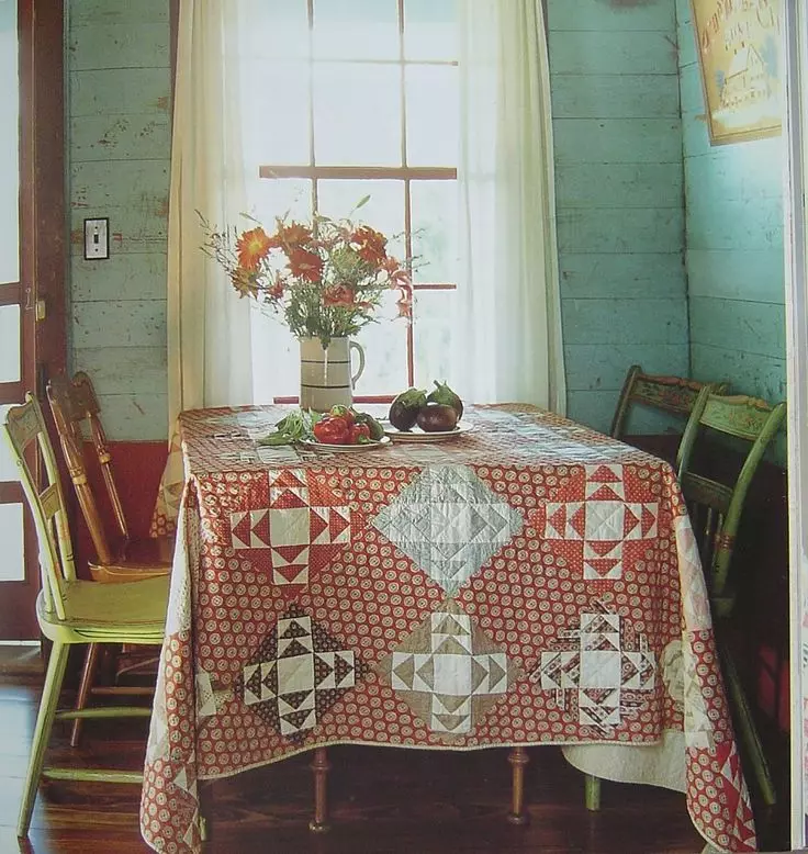 廚房在一個鄉村的房子（68張照片）：室內設計想法在一個老農村房子裡有爐子的。村里的廚房的生態追踪安排和裝飾 9457_45
