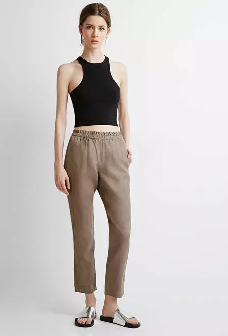 Pants bjankerija 2021 (95 ritratti): immaġini femminili, stili stylish, li bihom jilbsu pants tal-kittien 947_36