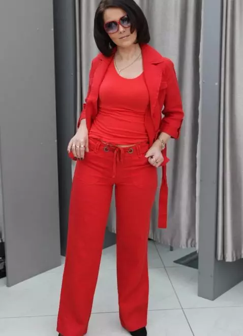 Pants bjankerija 2021 (95 ritratti): immaġini femminili, stili stylish, li bihom jilbsu pants tal-kittien 947_51