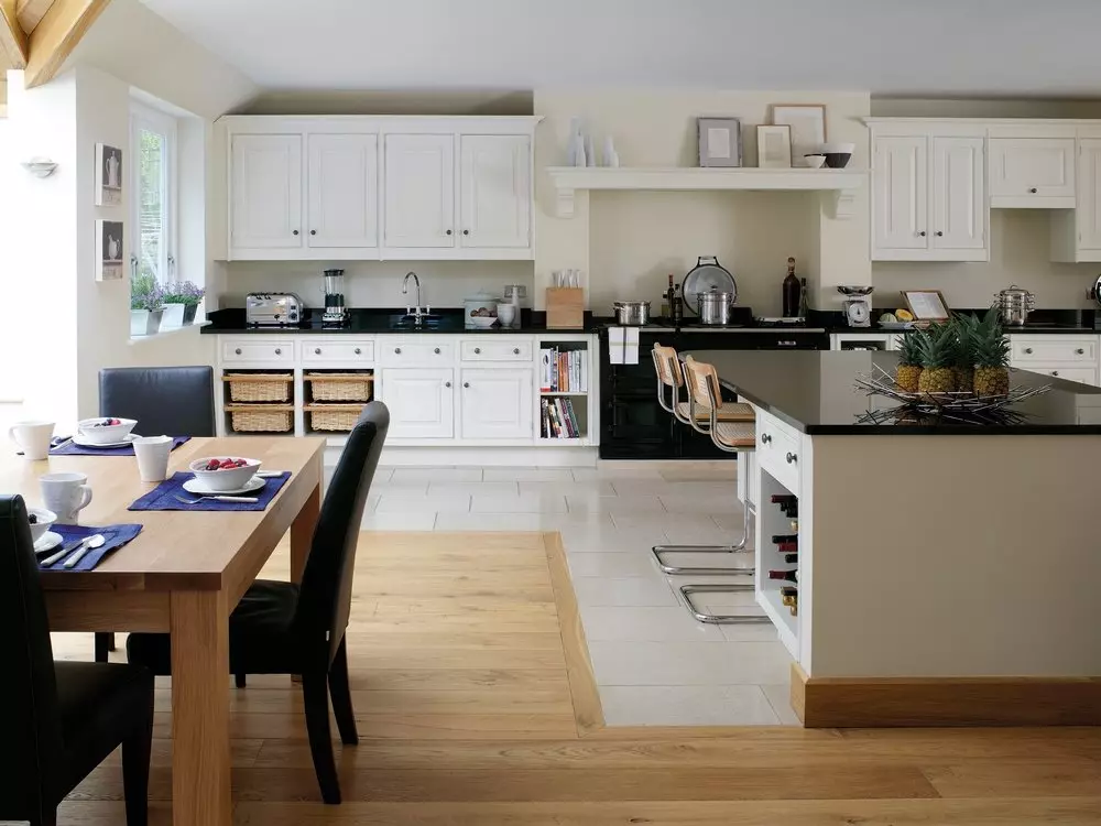 Кухињски зонирање (55 фотографија): Како поделити мали кухињски простор у две зоне? Опције дизајна рекреације 9486_37