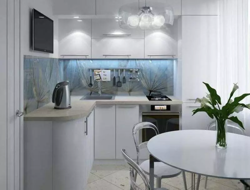 Дизајн мале кухиње са фрижидером (76 фотографија): Где да ставите фрижидер? Угао и уграђене кухињске слушалице са фрижидером у унутрашњости. Како га поставити у собу са прозором? 9504_16