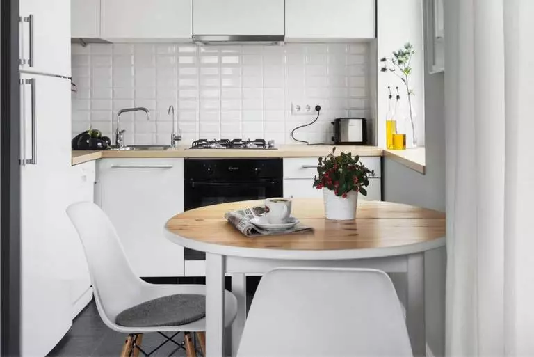 Bucătărie-camera de zi în Hrușciov (75 poze): Design interior al camerelor combinate, combinând bucătărie mică cu cameră în apartament 9512_27