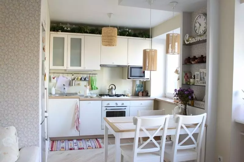 Kuhinja dnevni boravak u Hruščov (75 fotografija): Unutarnji dizajn kombiniranih soba, kombiniranje male kuhinje s sobom u apartmanu 9512_29