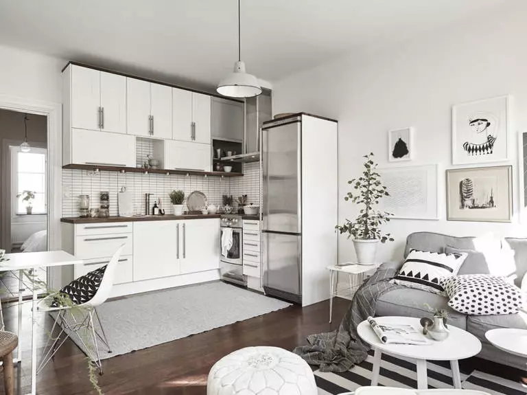 ديزاين مطبخ غرفة المعيشة (152 صورة / صور): الغرف الداخلية مجتمعة في الشقة، أمثلة على مشاريع المطبخ، جنبا إلى جنب مع القاعة، خيارات التصميم 9515_102