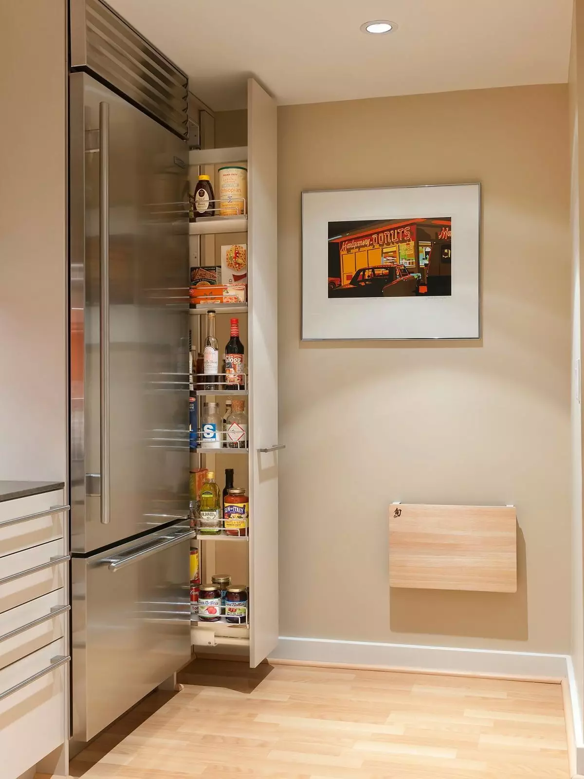 آشپزخانه های کوچک دنج (40 عکس): گزینه های طراحی داخلی برای آشپزخانه های کوچک. چگونه آشپزخانه را زیبا و راحت در آن ایجاد کنید؟ 9528_27