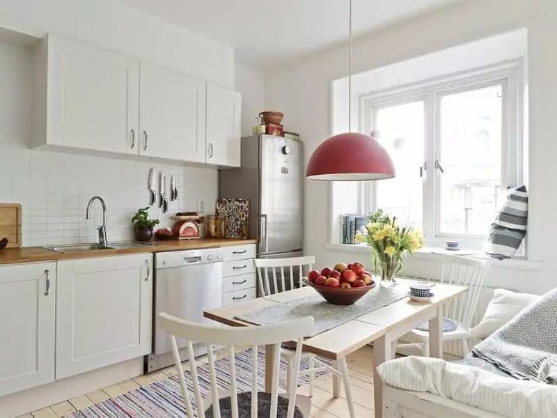 Вградена кухня за малка кухня (54 снимки) се отличава с вградени кухненски бокс с вградени уреди, опции за дизайн 9549_9