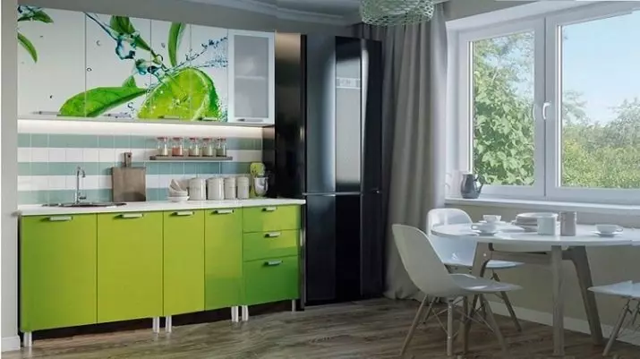 Кухня Lime (52 снимки): Лаймска цвят кухня слушалки с венге, бяло и други нюанси в интериора на кухнята. Какви други нюанси се съчетават с вар? 9551_2