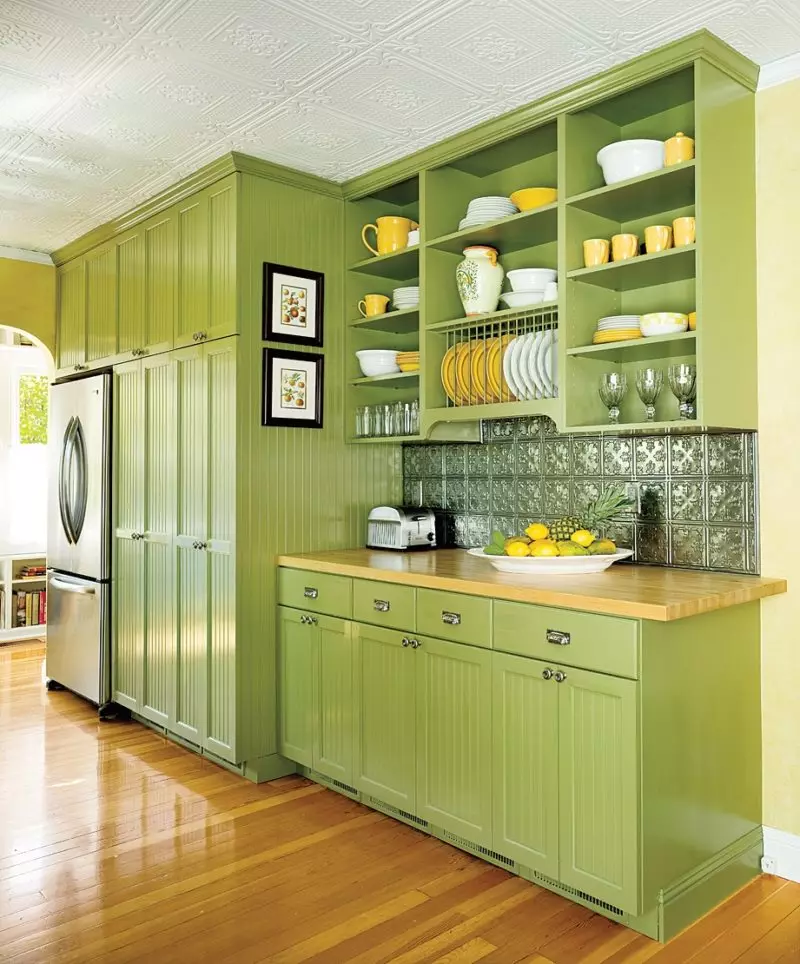 Groene keuken (111 foto's): groene keuken headset in interieurontwerp, groene behang selectie, grijs-groen en donkergroen, zwart en groen en groen bruin keuken 9554_4